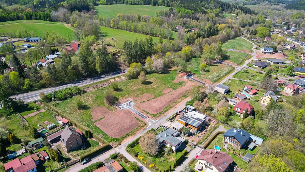Prodej stavebního pozemku 1018 m²